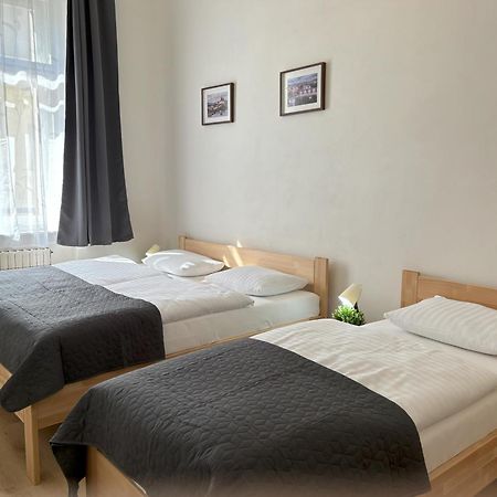 Pension City Center Прага Экстерьер фото