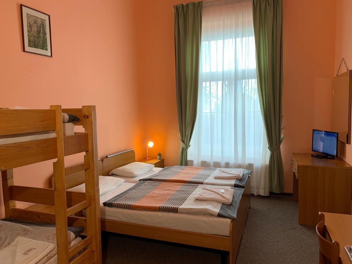 Pension City Center Прага Экстерьер фото