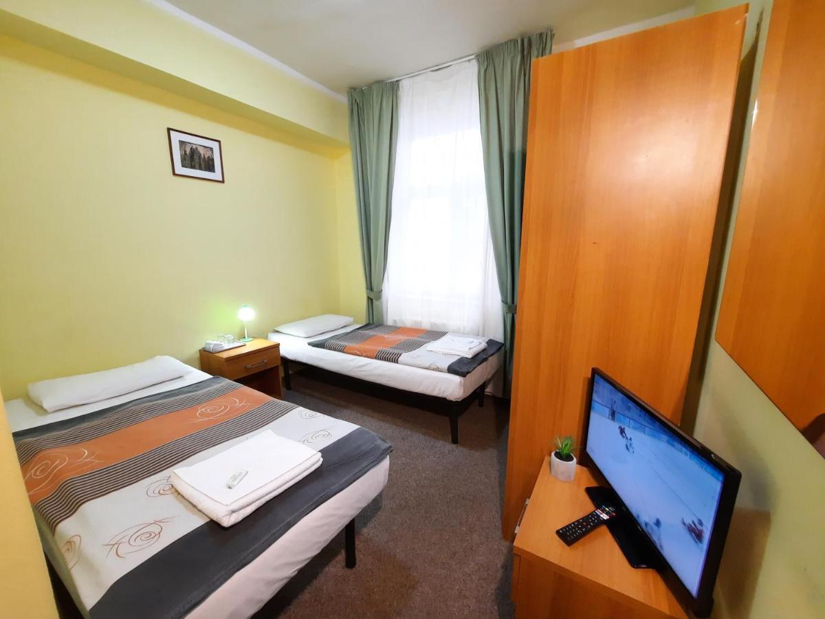 Pension City Center Прага Экстерьер фото
