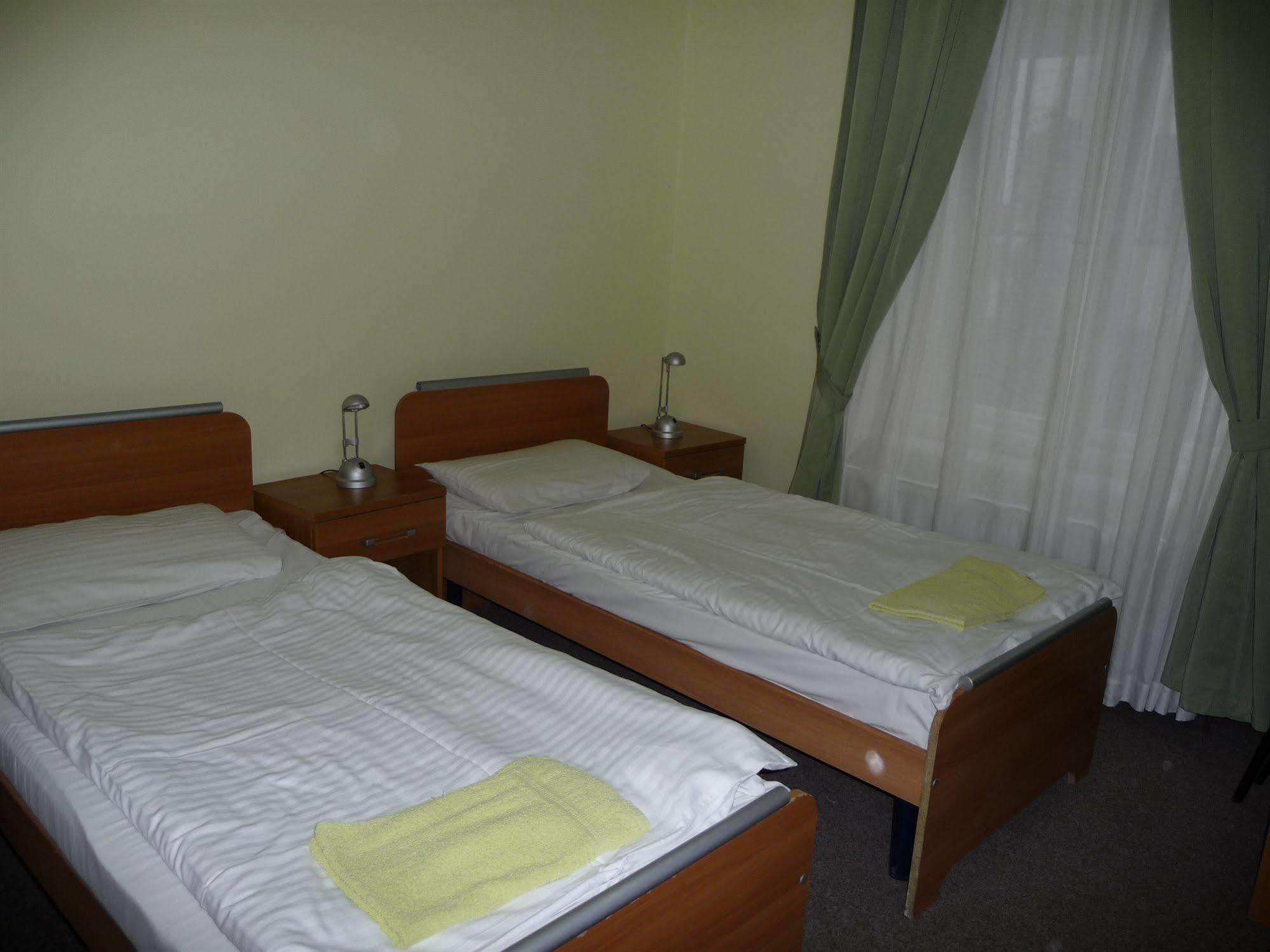 Pension City Center Прага Экстерьер фото