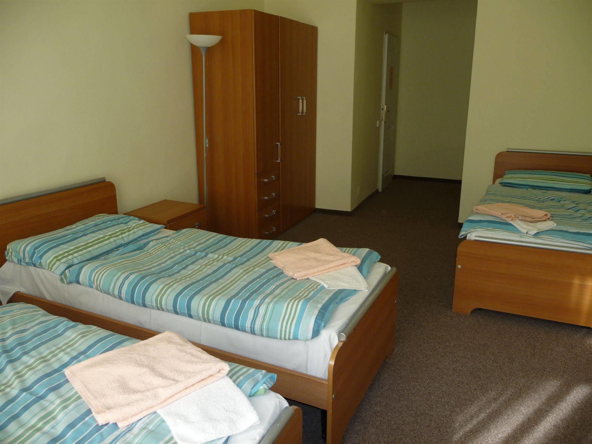 Pension City Center Прага Экстерьер фото