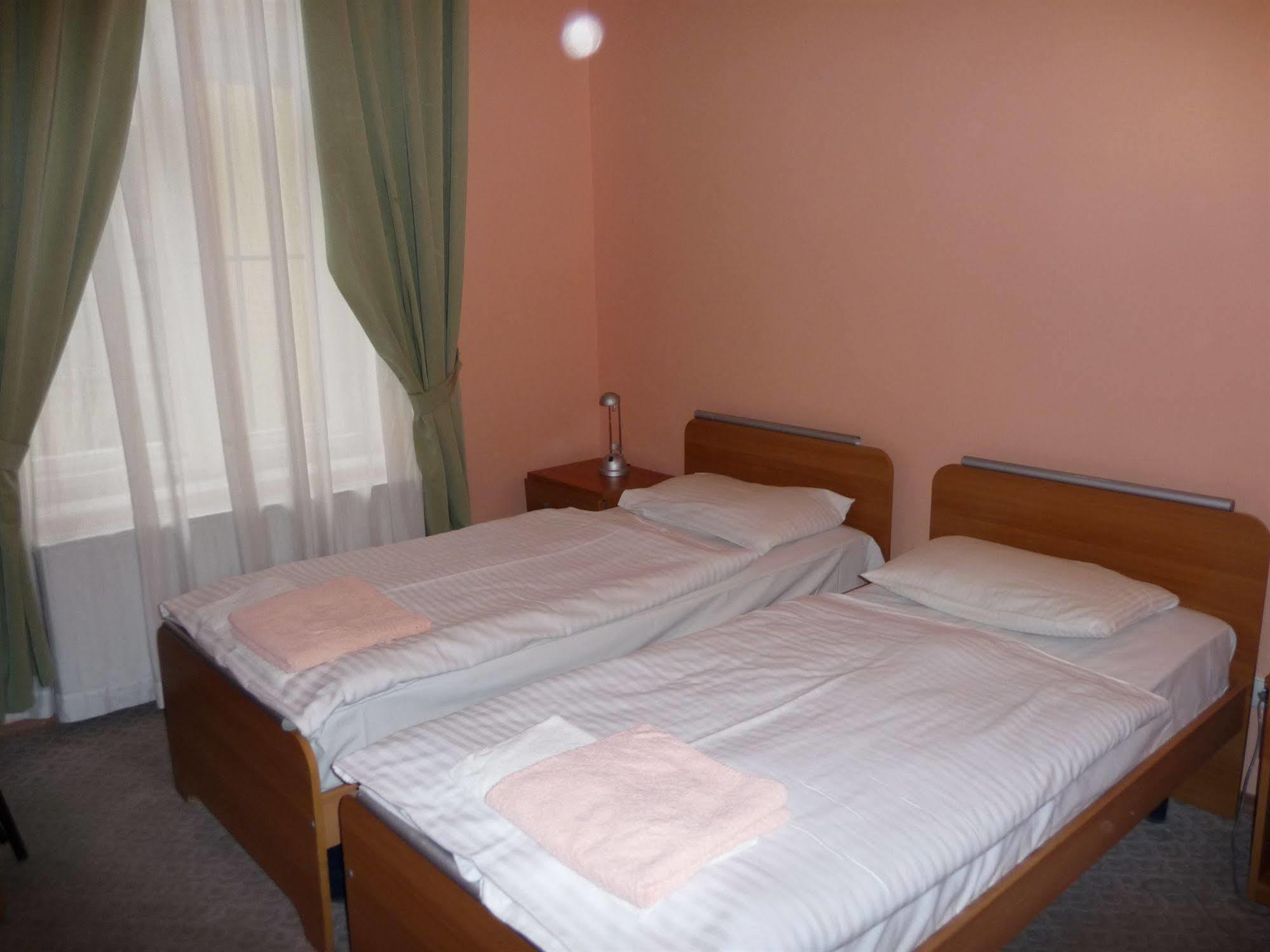 Pension City Center Прага Экстерьер фото